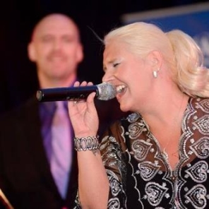 Indianapolis Live Music, Indianapolis Djs, Indianapolis Wedding Bands , Ashley and The Cosmos 